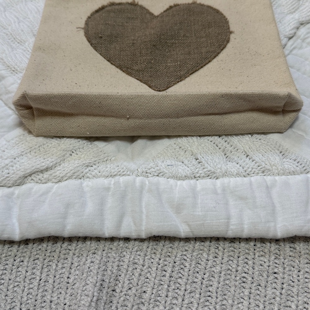Sugarboo Designs Heart Pouch - Picture 5 of 9